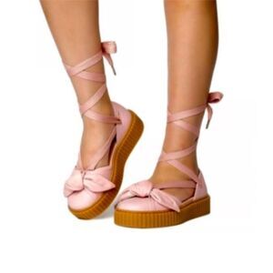 Fenty Puma X Rihanna Pink Bow Gladiator sneaker Sandals Women size 7.5